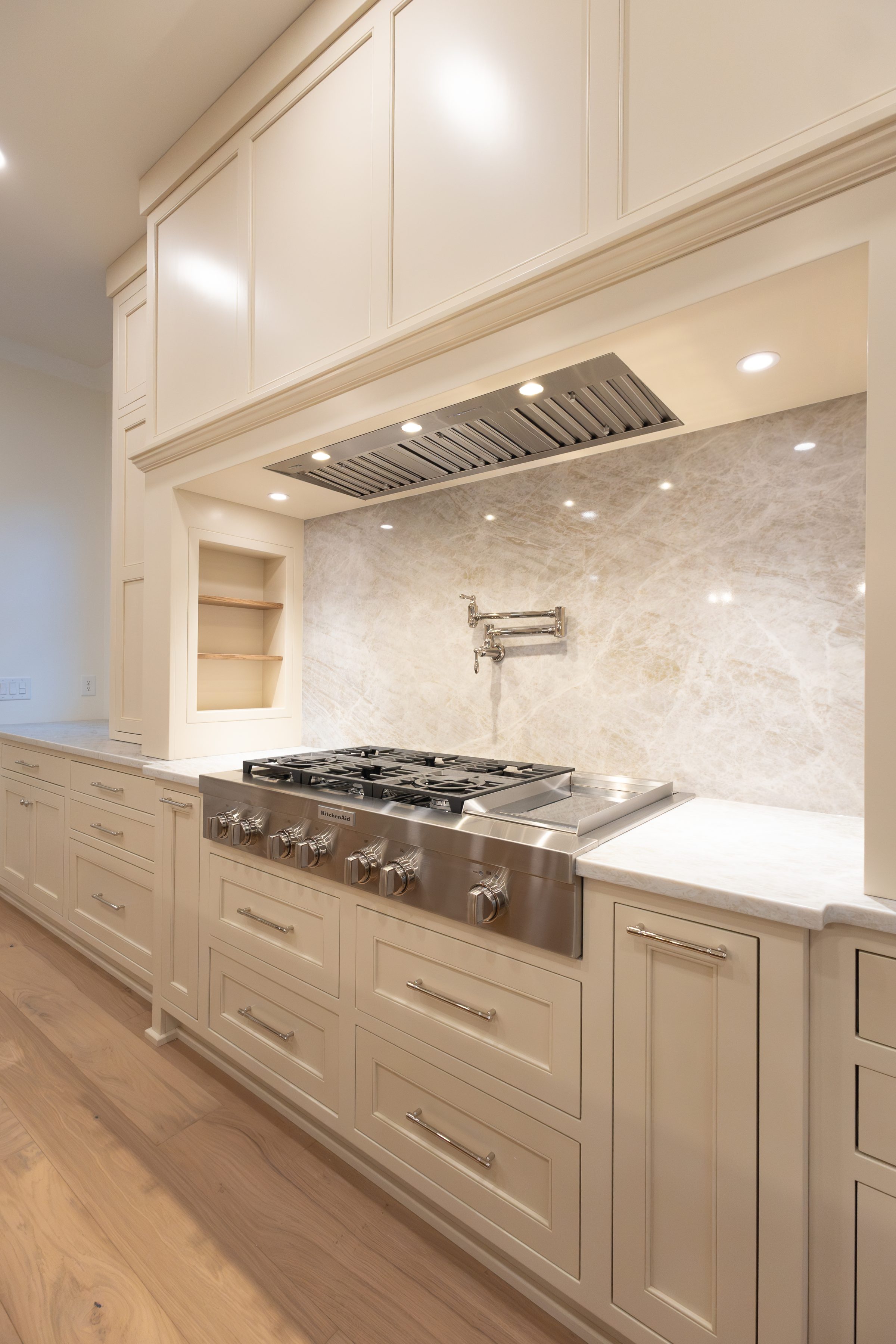 Carriage, Jefferson image 12