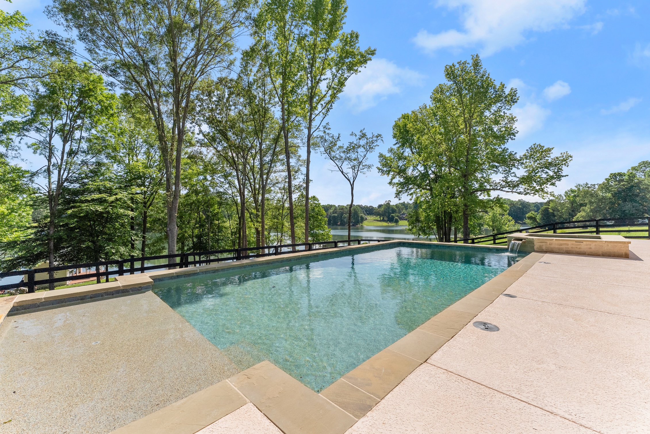 Shoreline, Jefferson image 11